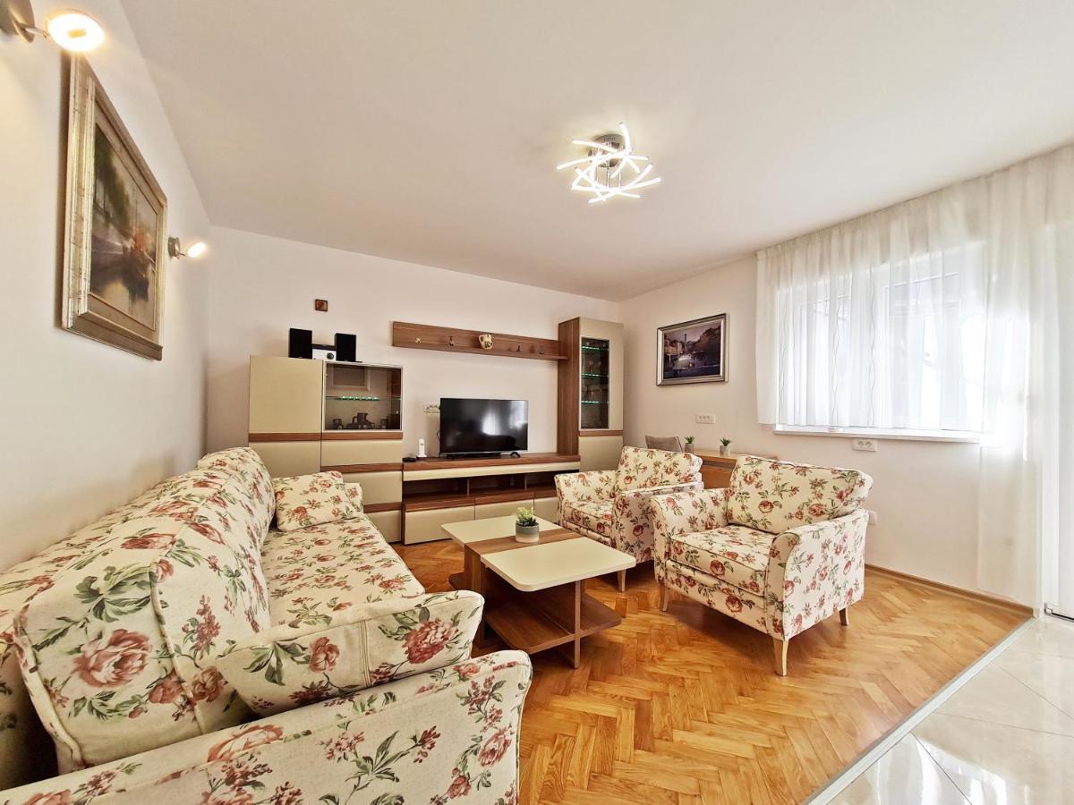 Split City Apartment Rosemary Exterior foto